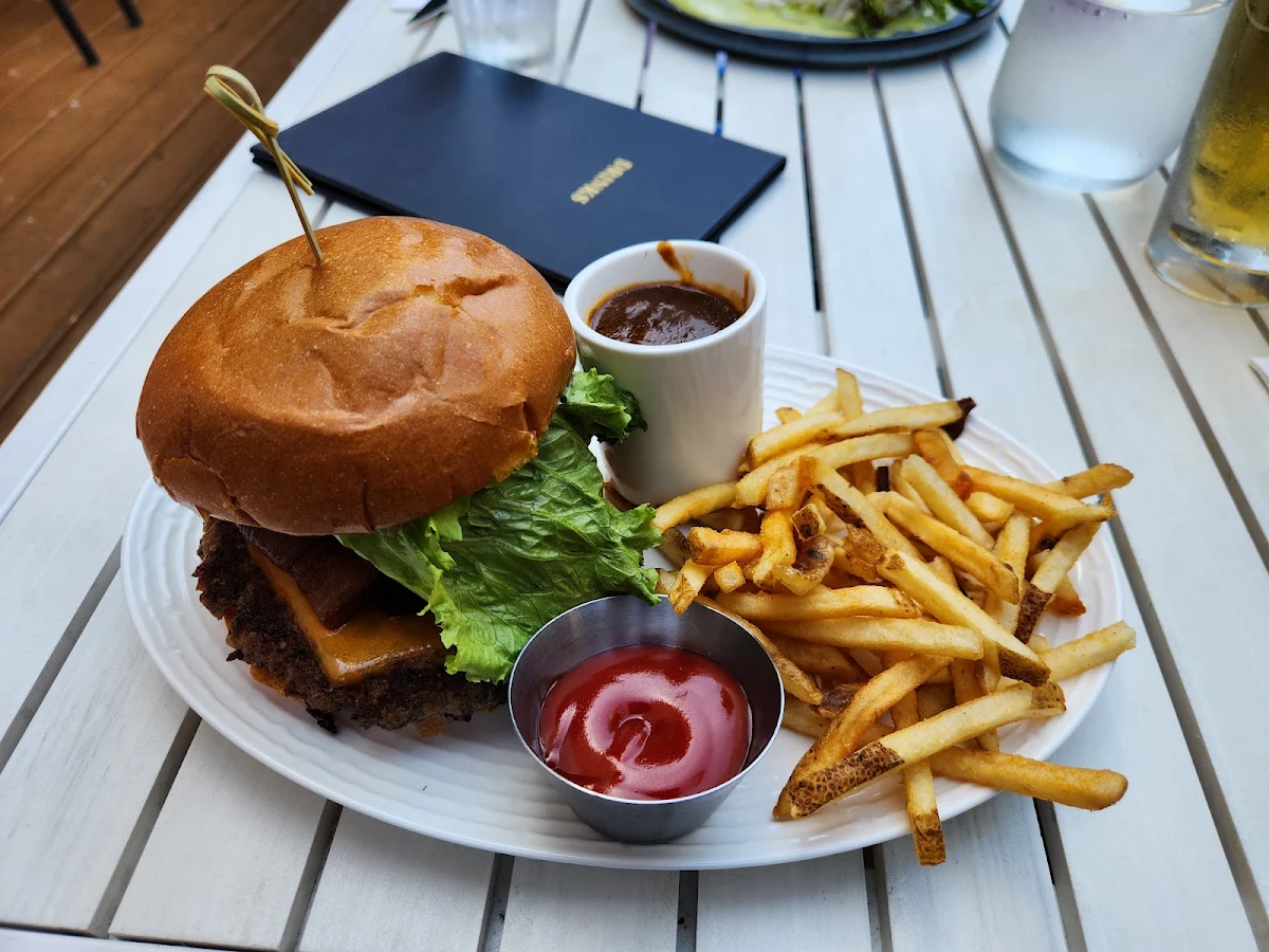 Bacon Cheddar Burger