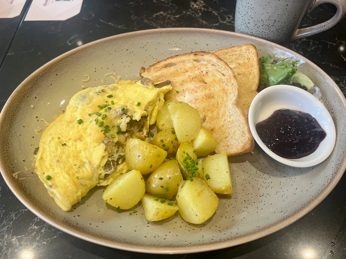Shredded Bison and Wild Mushroom Omelette