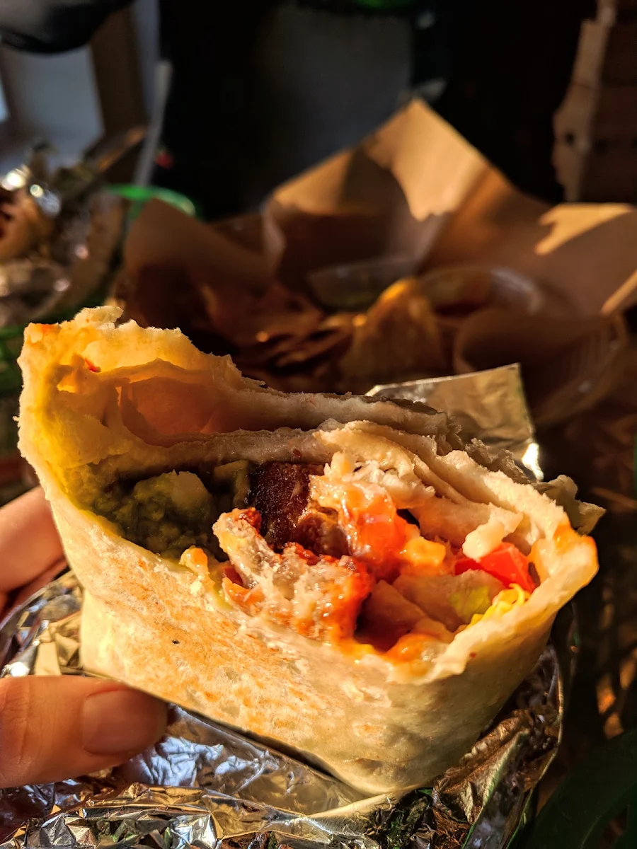 Burroquiles EH – Poyito Shredded Chipotle Chicken