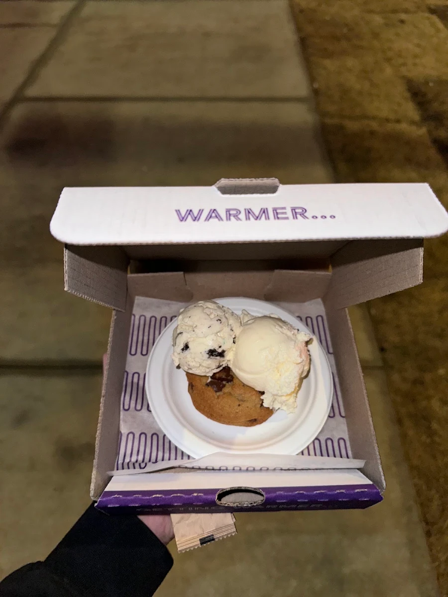 Chocolate Chip Cookie with Vanilla Ice Cream