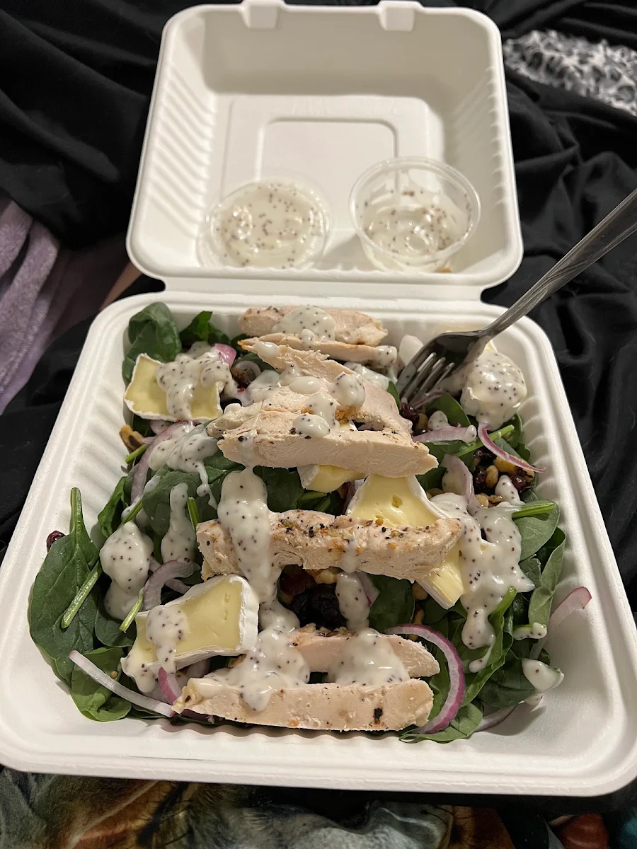 Walnuts, Winks Eatery