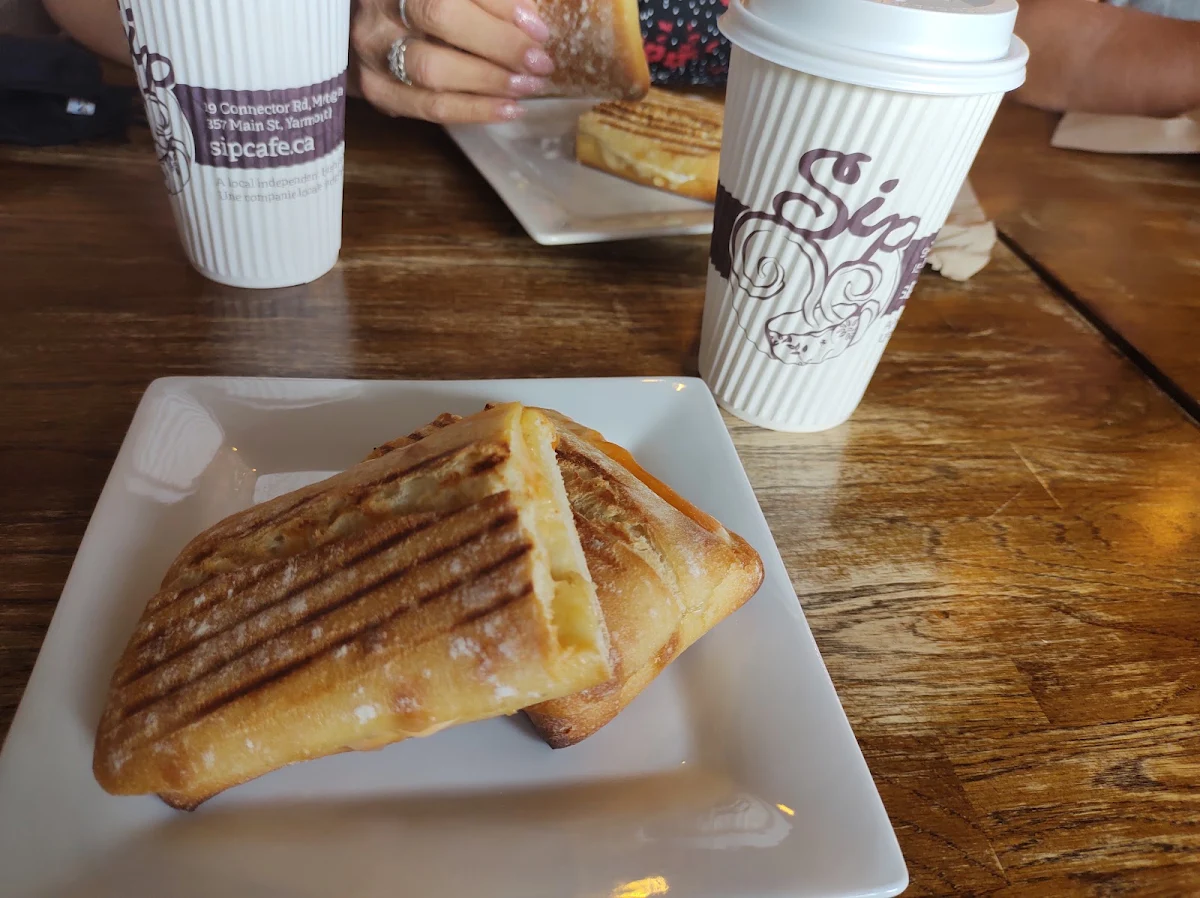 Paninis Grilled Cheese