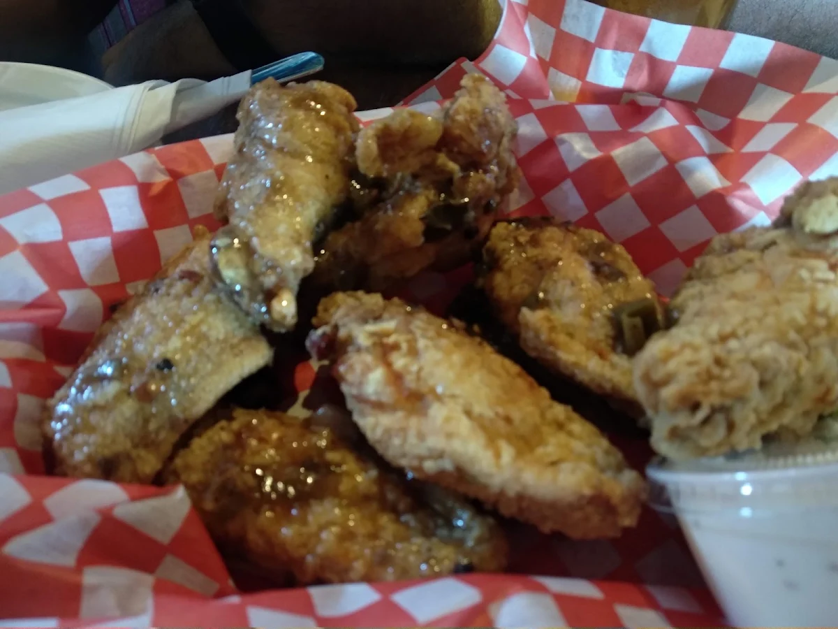 Chicken Wings on Pepper and Lime