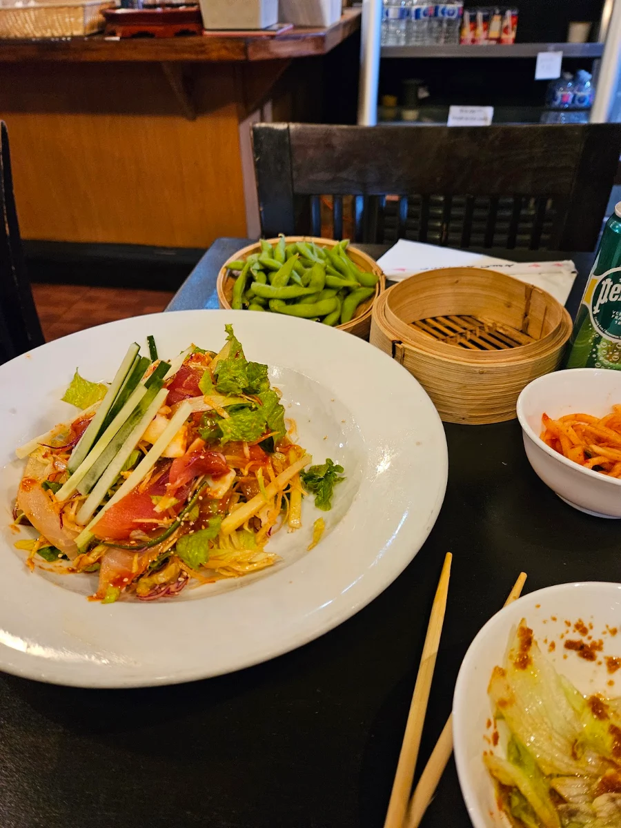 Sashimi Salad