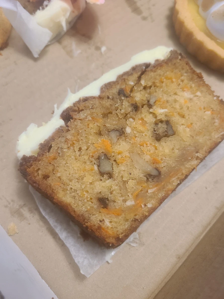 Carrot Cake Slice 2 in Box
