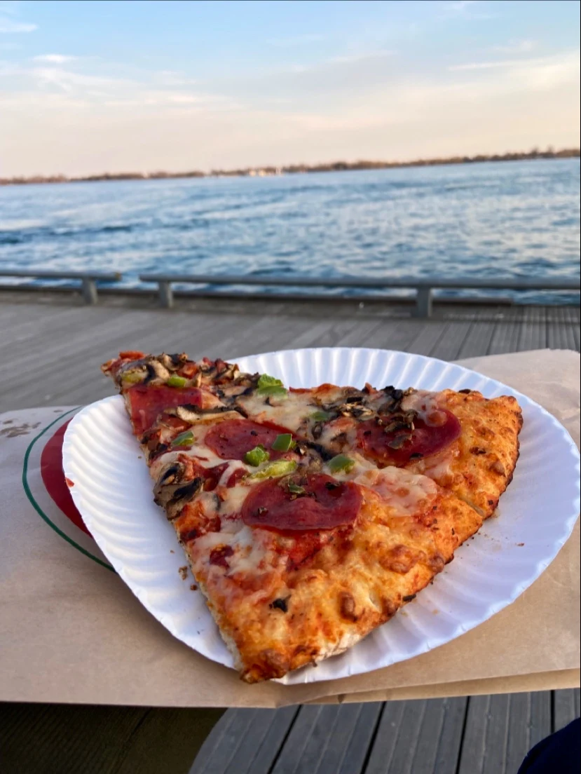 Custom Pizza
