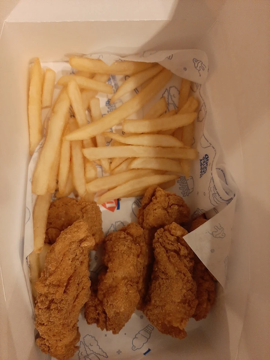 Sooooooo Many Fries