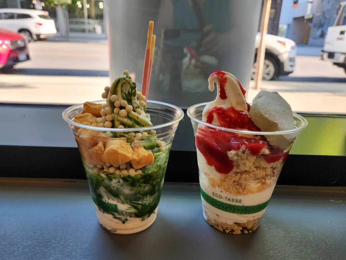 Matcha Strawberry Sundae
