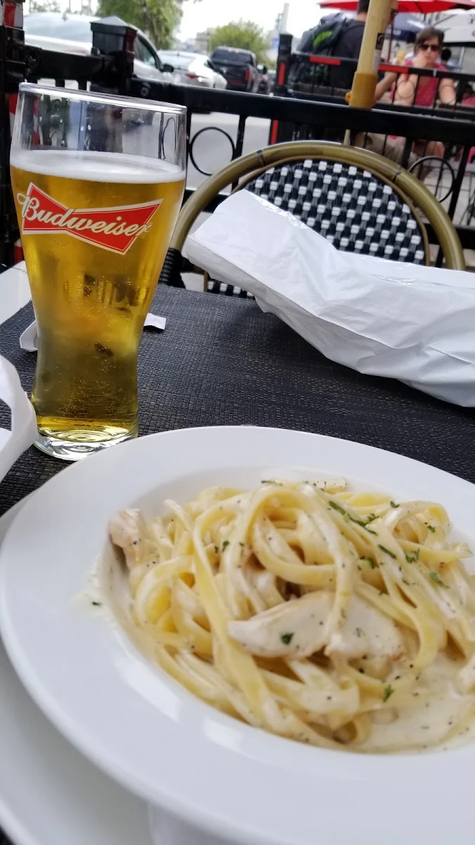 Chicken Fettuccine Alfredo