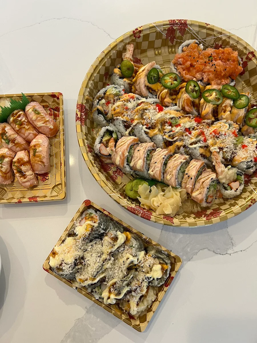 Highlights, Sushi On Fennell - Brantford