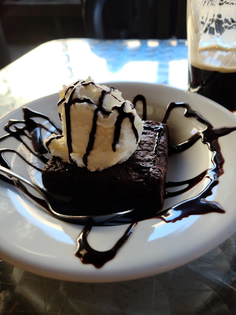 Fudge Brownie with Ice Cream
