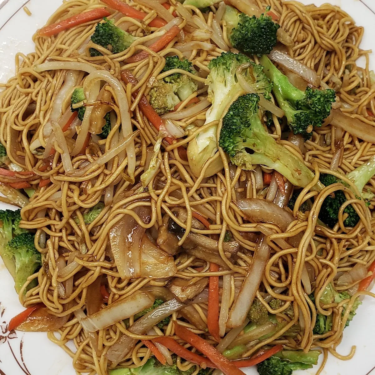 Vegetable Lo Mein