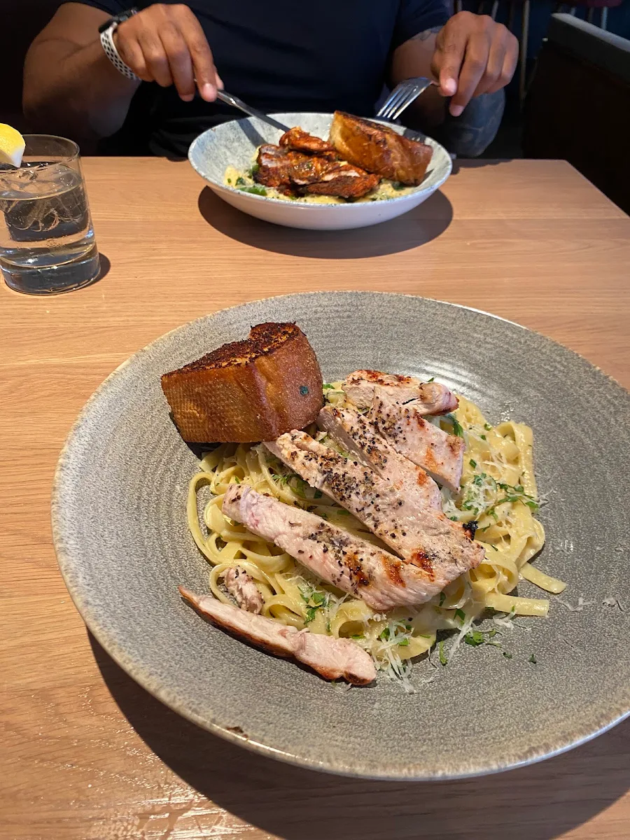 Chicken Alfredo