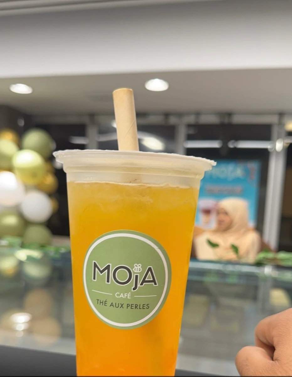 Highlights, Moja Café