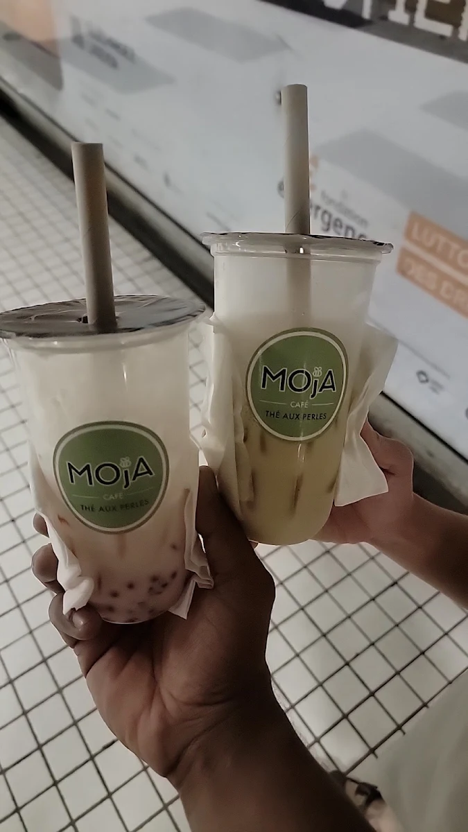 Highlights, Moja Café