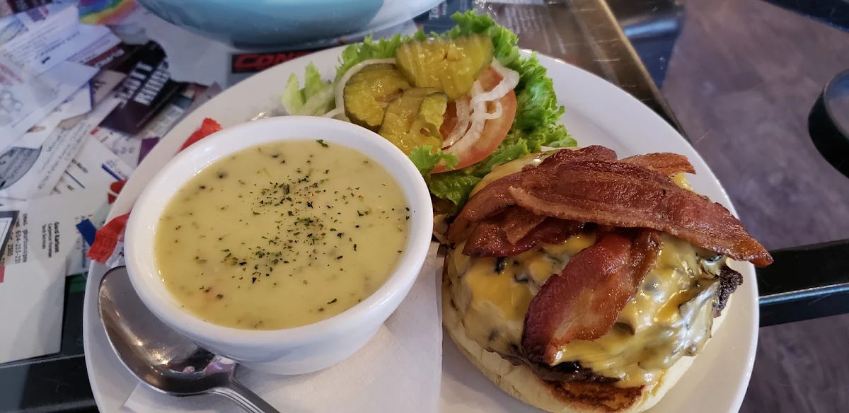 Bacon Mushroom Cheese Burger