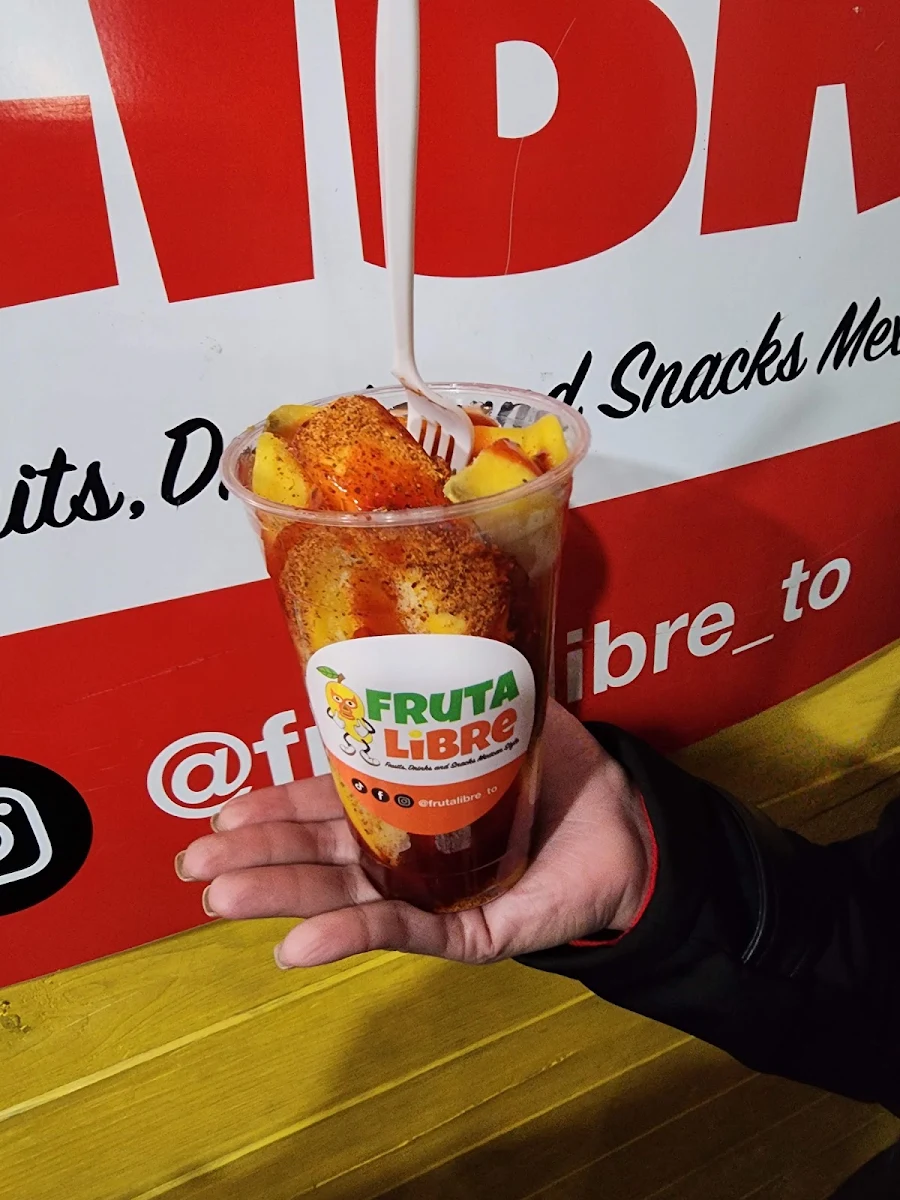 Fruta Picada - Mango Fruit Cup