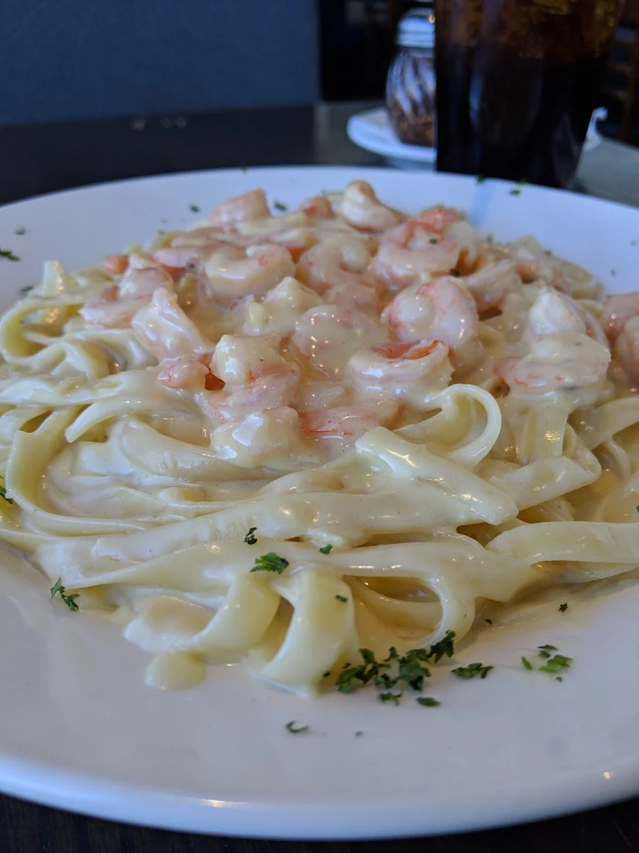Fettuccine Alfredo with Shrimp