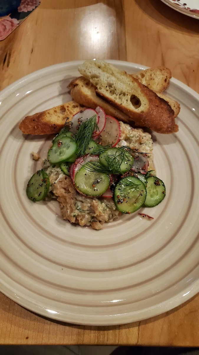 Salmon Tartare