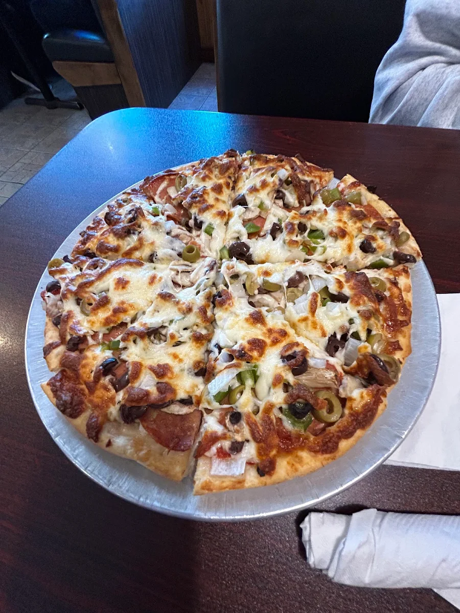 Small Pizza, Louie's Pizza & Pasta