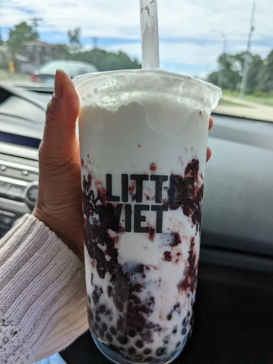 Fresh Coco with Purple Sticky Rice and Bubbles