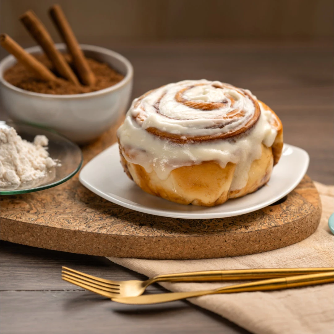 Cinnzeo Cinnamon Roll