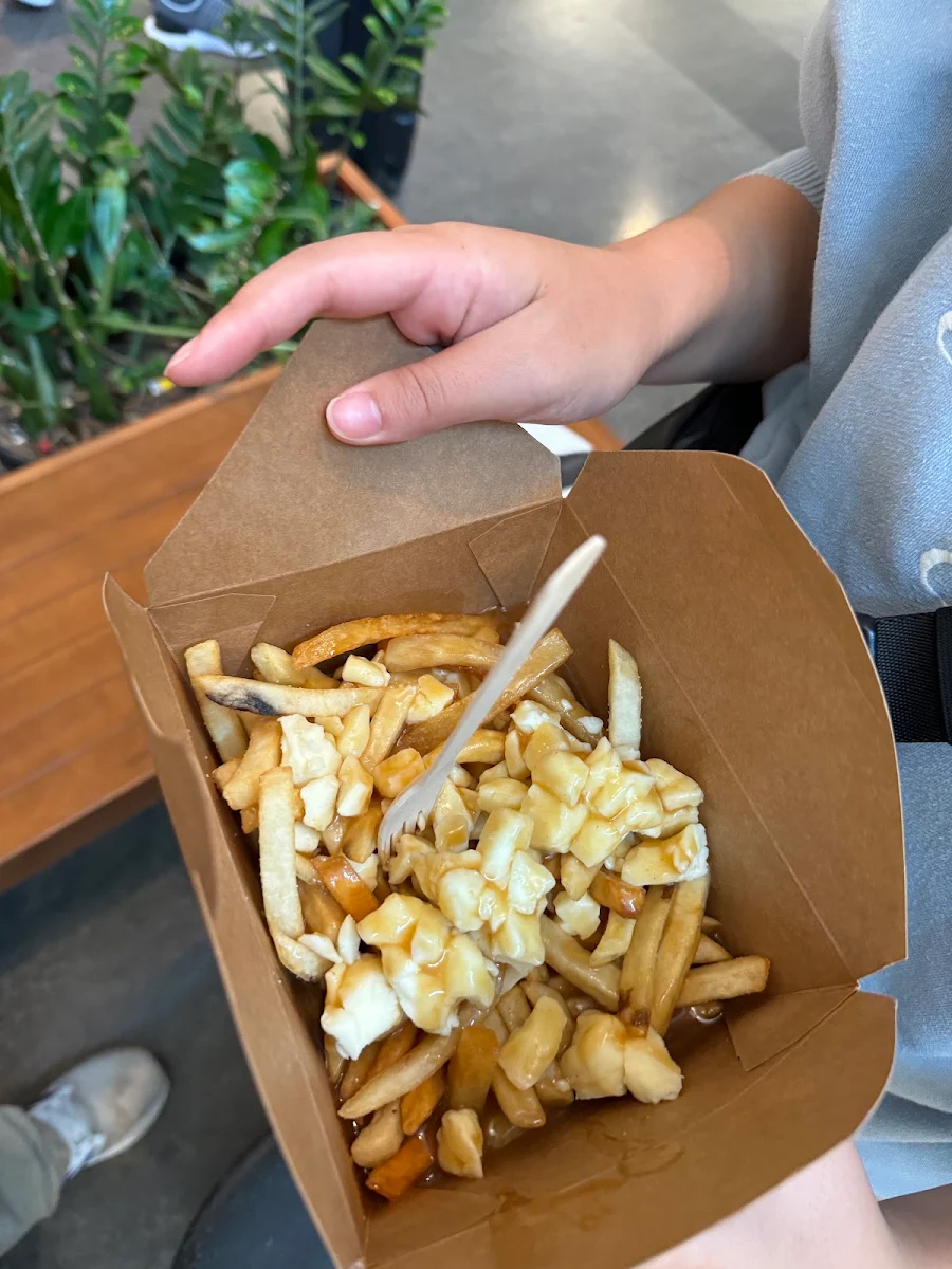 Regular Poutine