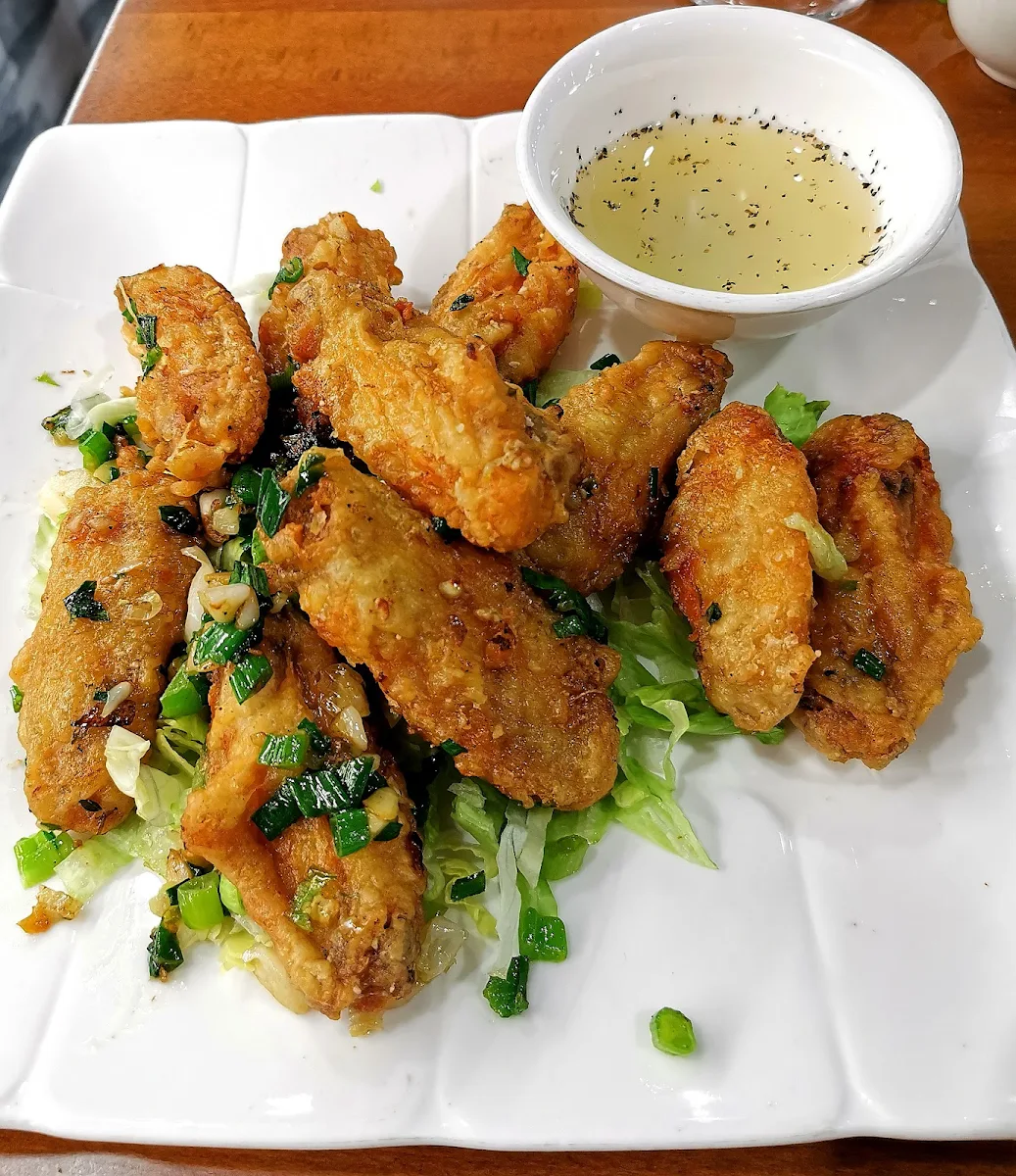 Cánh Gà Rang Muối Special