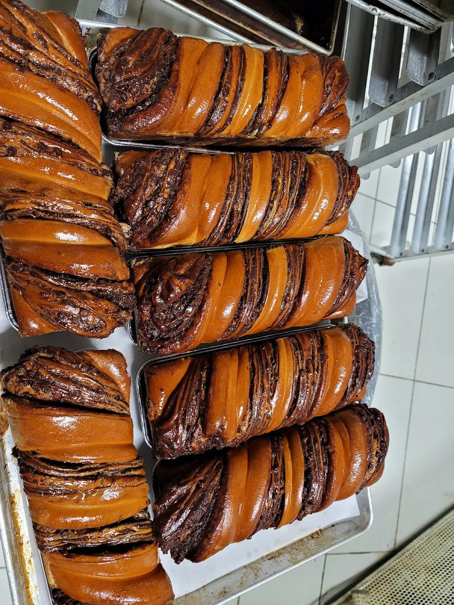 Chocolate Twist Cake