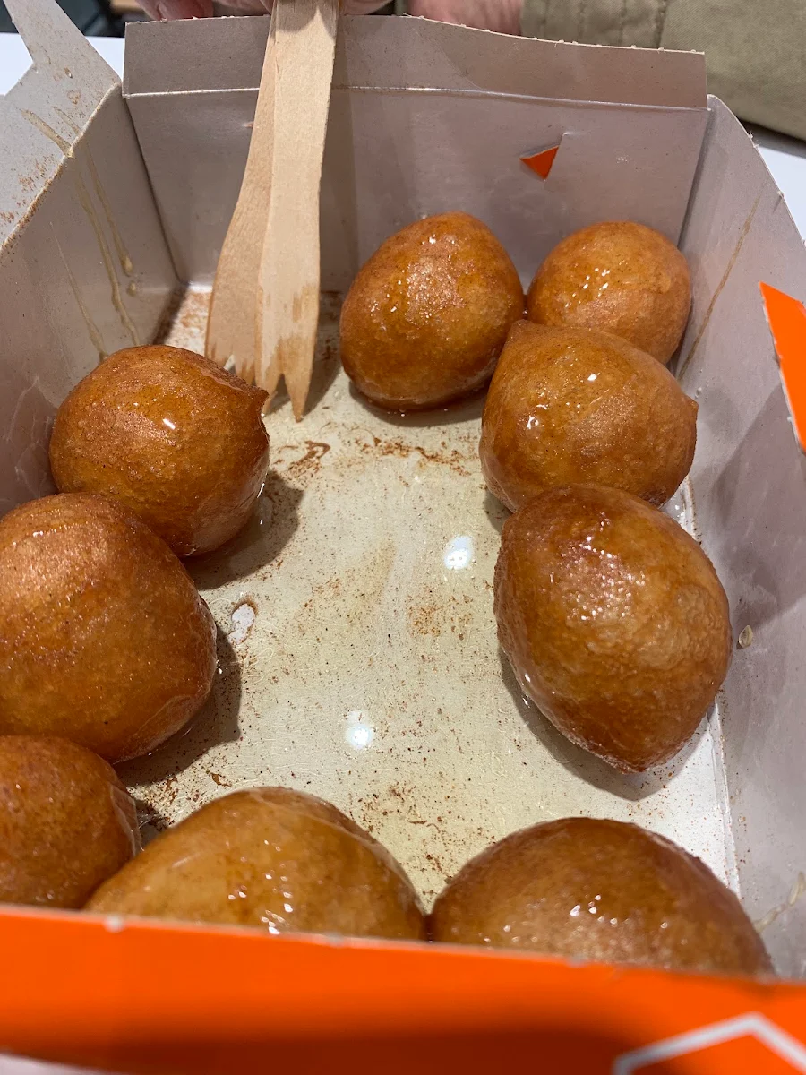 Cinnamon Puffs Balls