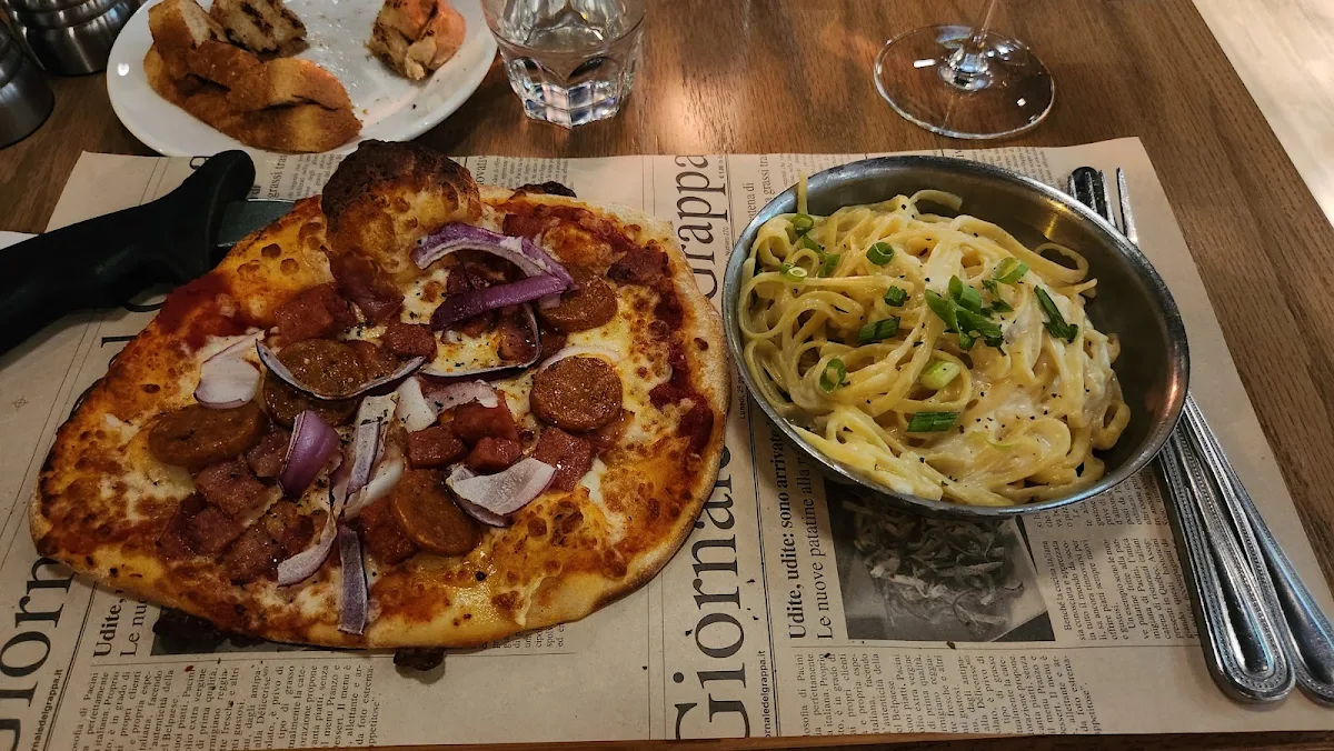 Duetto Pizza Canard Duetto Smoked Duck Pizza