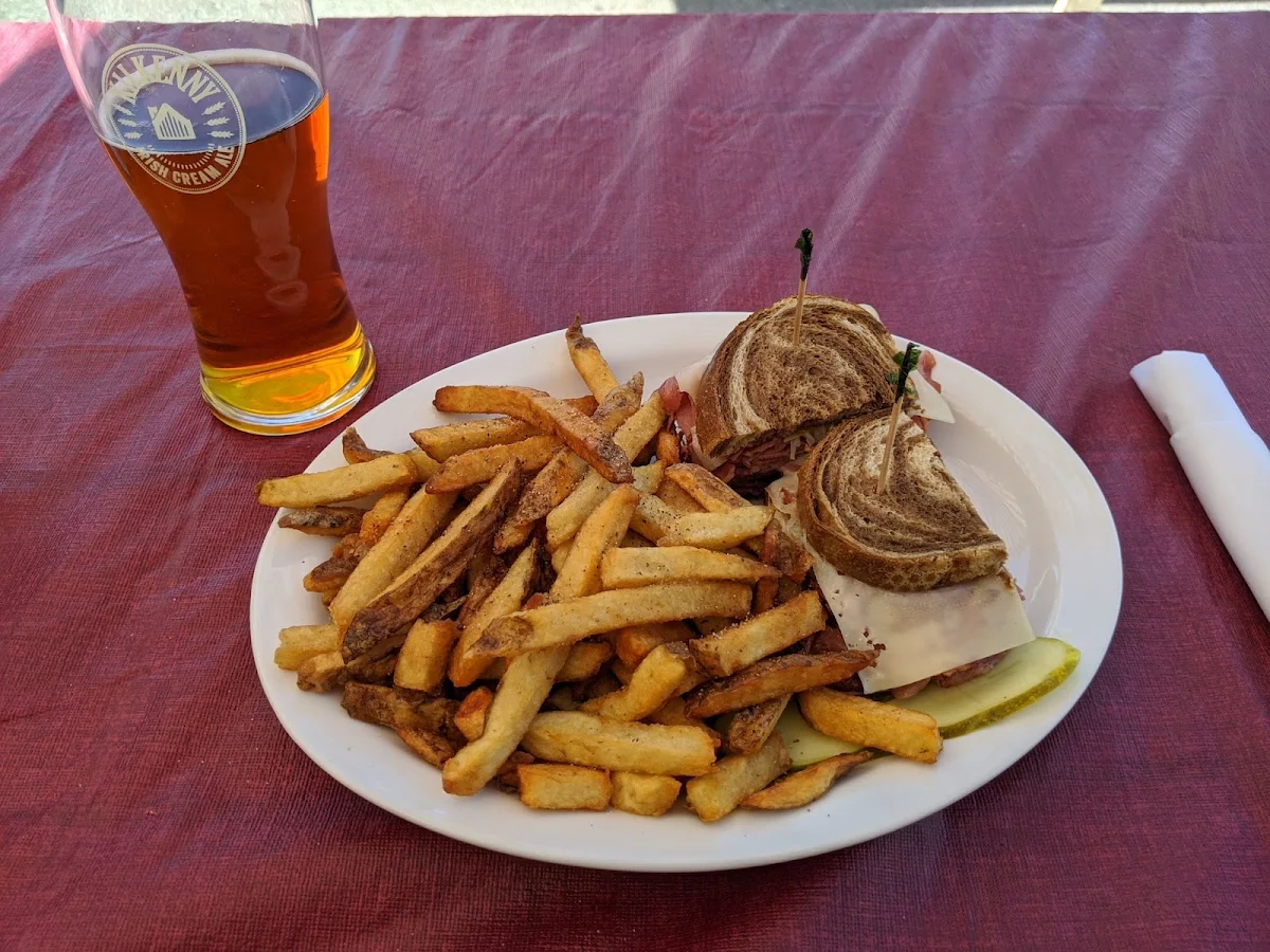 Ruben Sandwich with Fries