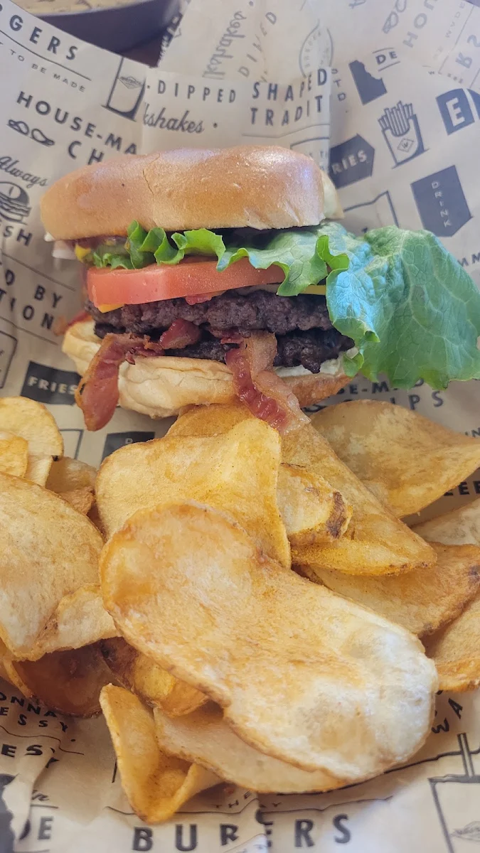Double Bacon Cheeseburger