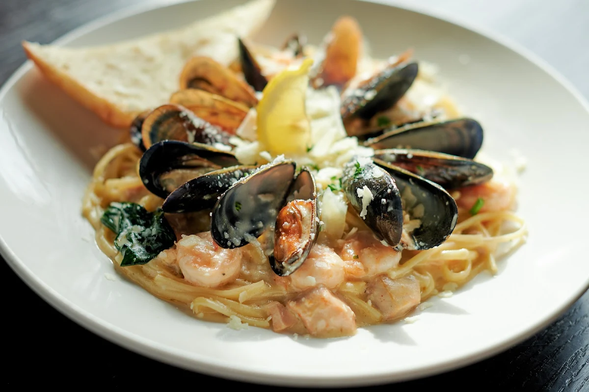Seafood Linguine