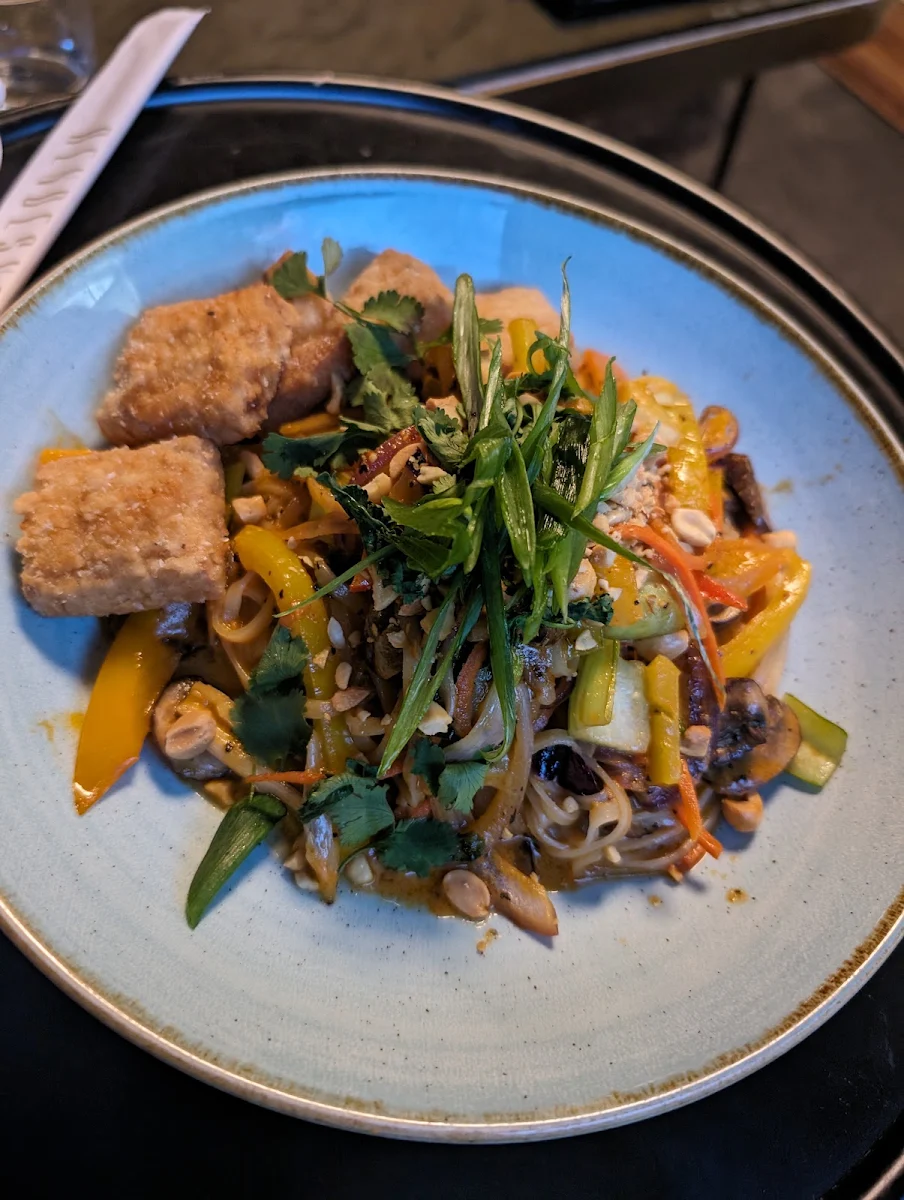 Pad Thai with Crispy Tofu