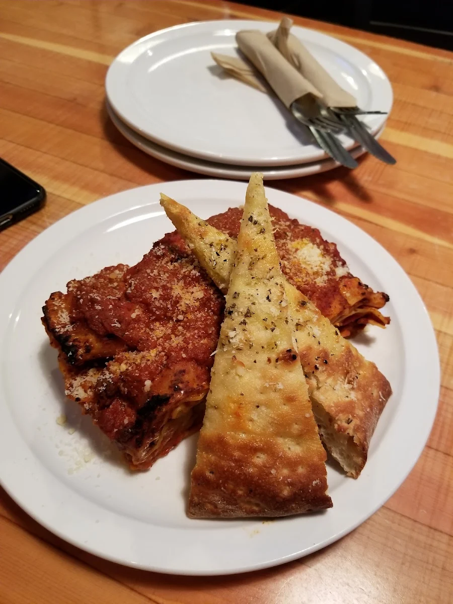 Lasagna, Ragazzi Pizza Co
