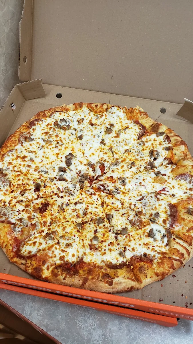 Halal Chicken with Extra Cheese Pizza