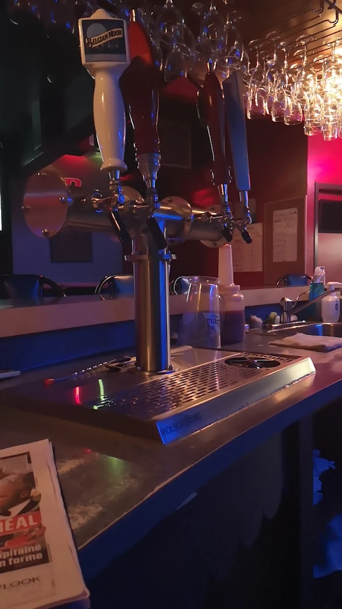 Highlights, Bar Le Tabarouette