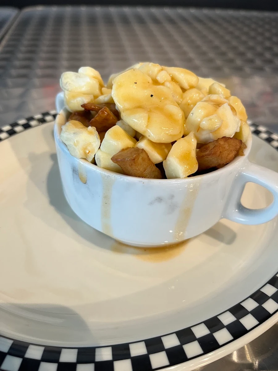 Poutine Déjeuner Fanfan Dédé