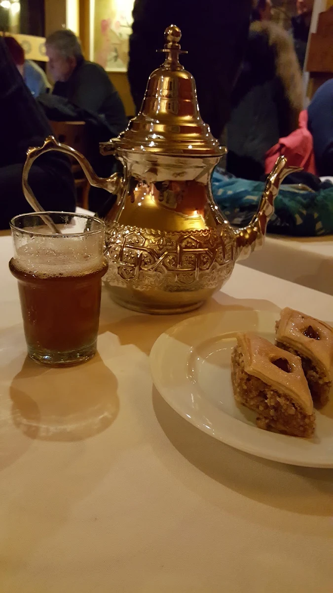 Thé À la Menthe Mint Tea