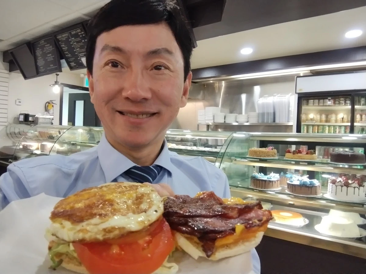 Egg Bacon Cheese Breakfast Sandwich