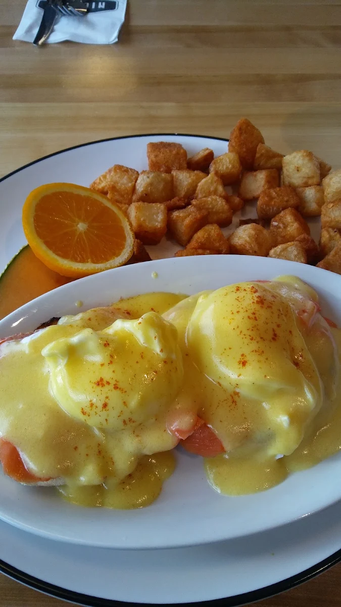 Eggs Benedict