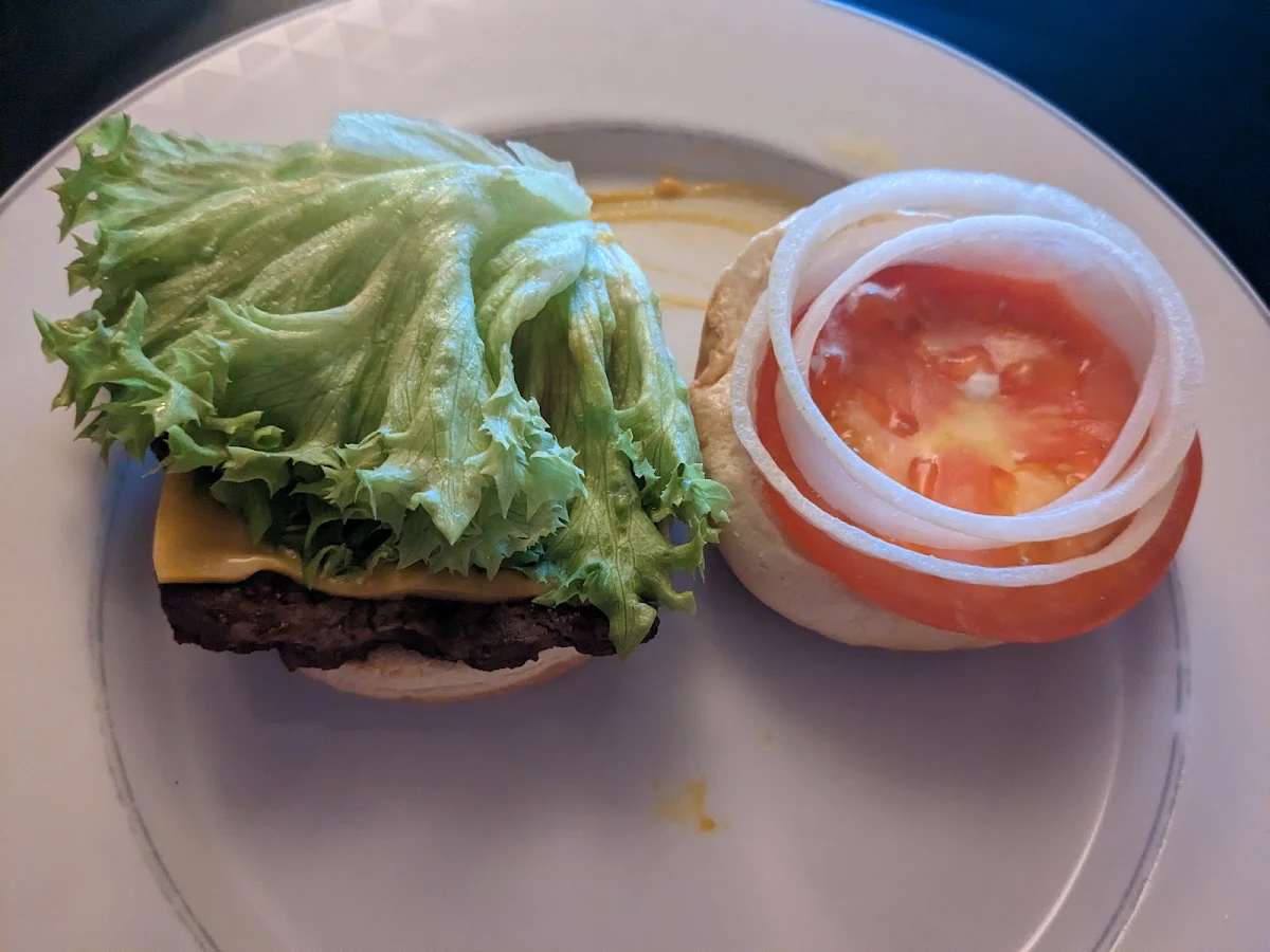 Cheesy Cheddar Burger Cals 320