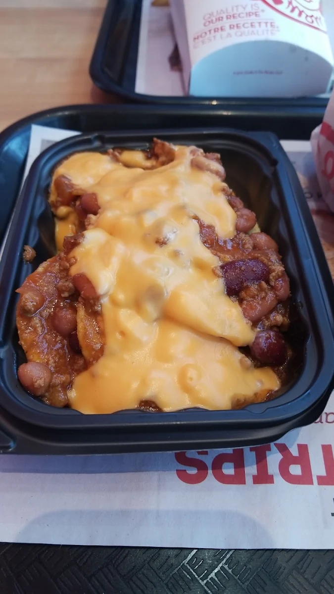 Chili Cheese Nachos Cals 380