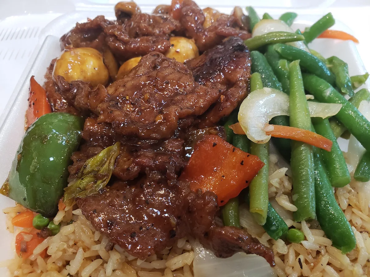 Black Pepper Beef Fried Rice