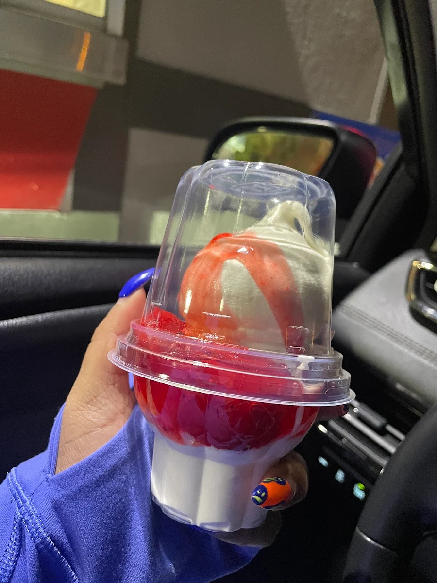 Strawberry Sundae