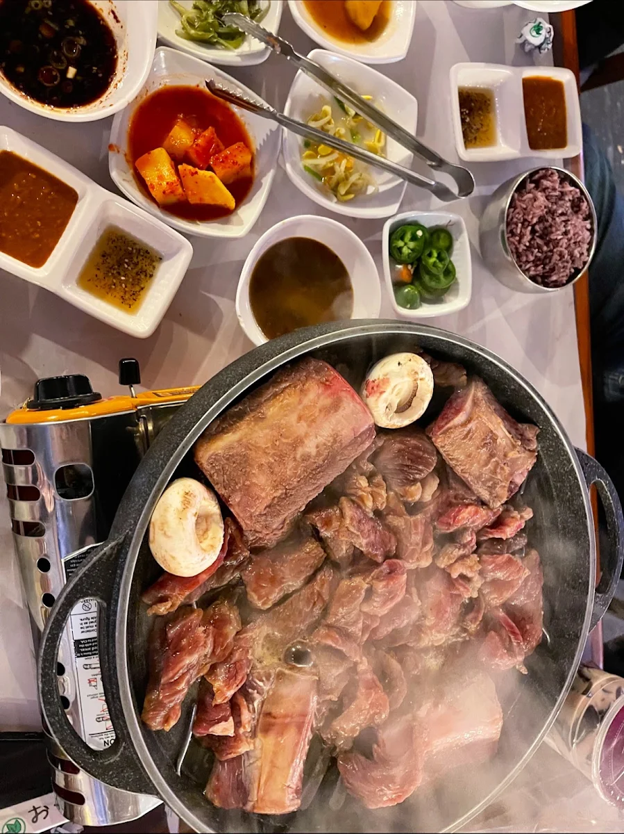 Kal Bi Tang