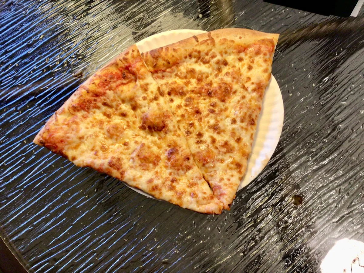 Pizza New Yorkaise New York Style Pizza