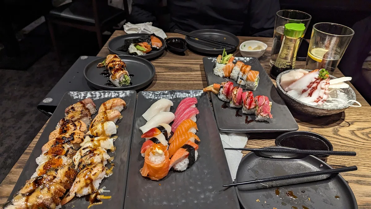 Sashimi Very Fresh