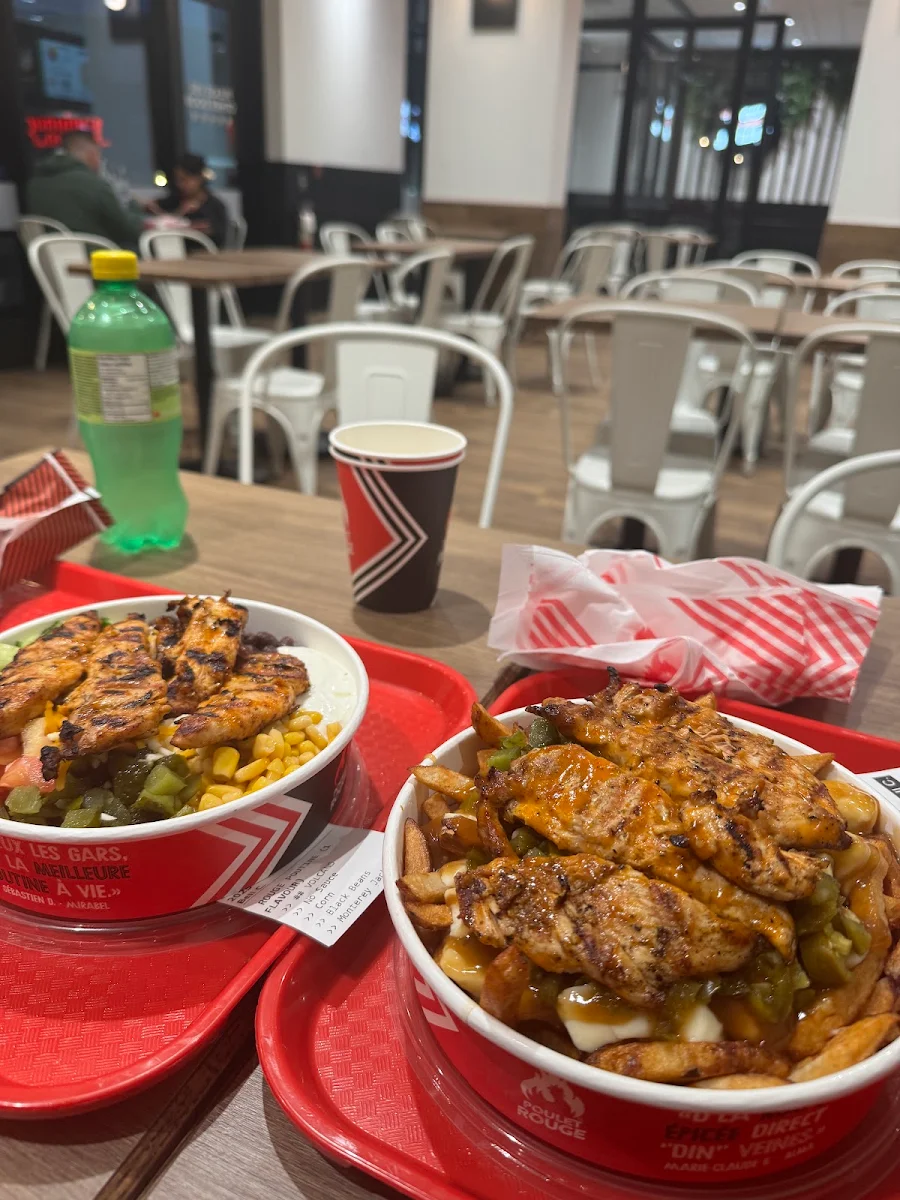 Highlights, Poulet Rouge